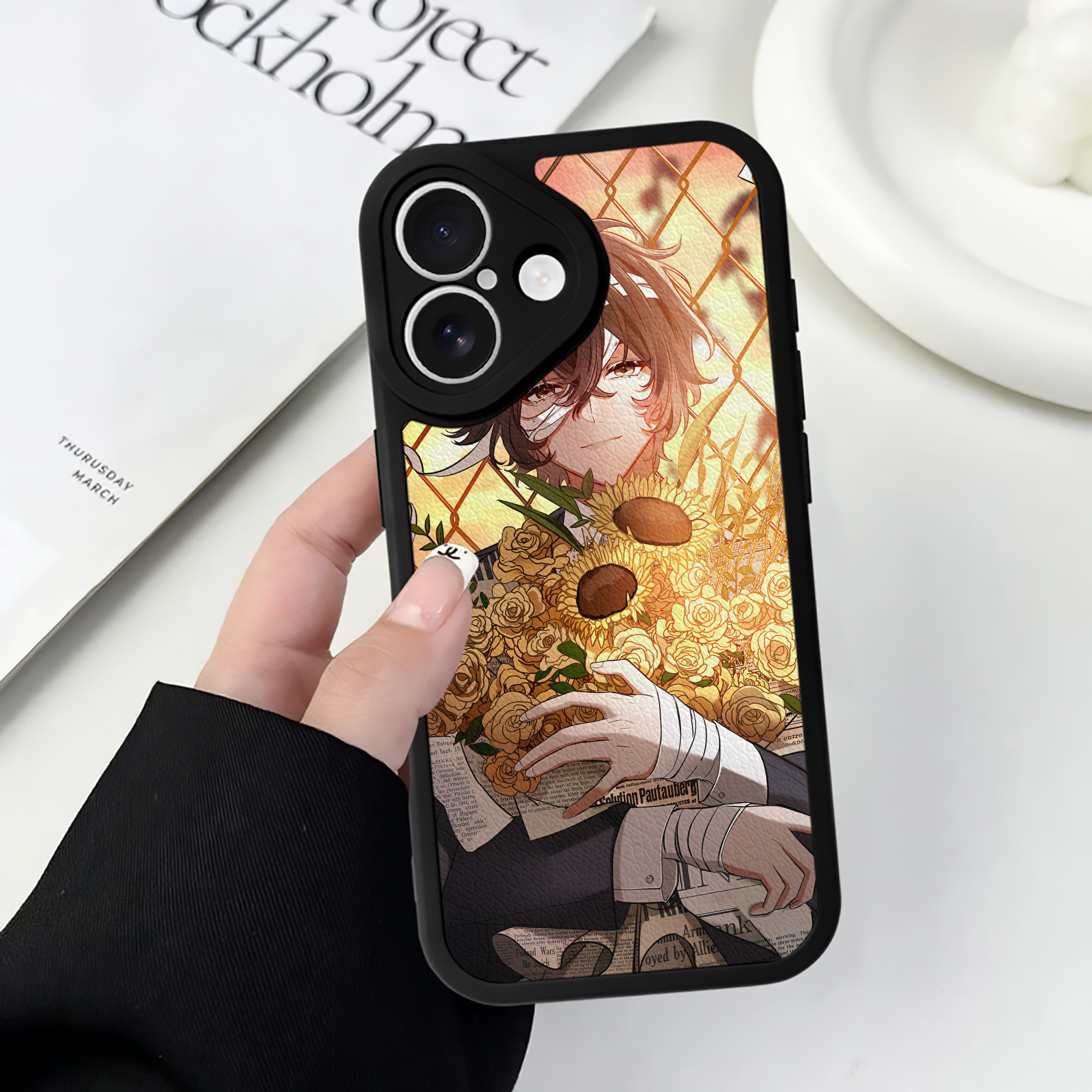 （画像用） 文豪ストレイドッグス Bungo Stray Dogs 【iPhone 16シリーズ対応】シリコンスマホケース（レザー調） 材質：シリコン